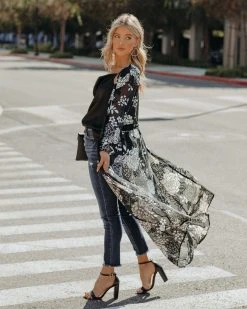 ON T-001 Caught A Vibe Velvet Burnout Duster - FINAL SALE