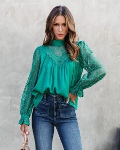 AEOM-001 Down Memory Lane Lace Contrast Top - Green - FINAL SALE