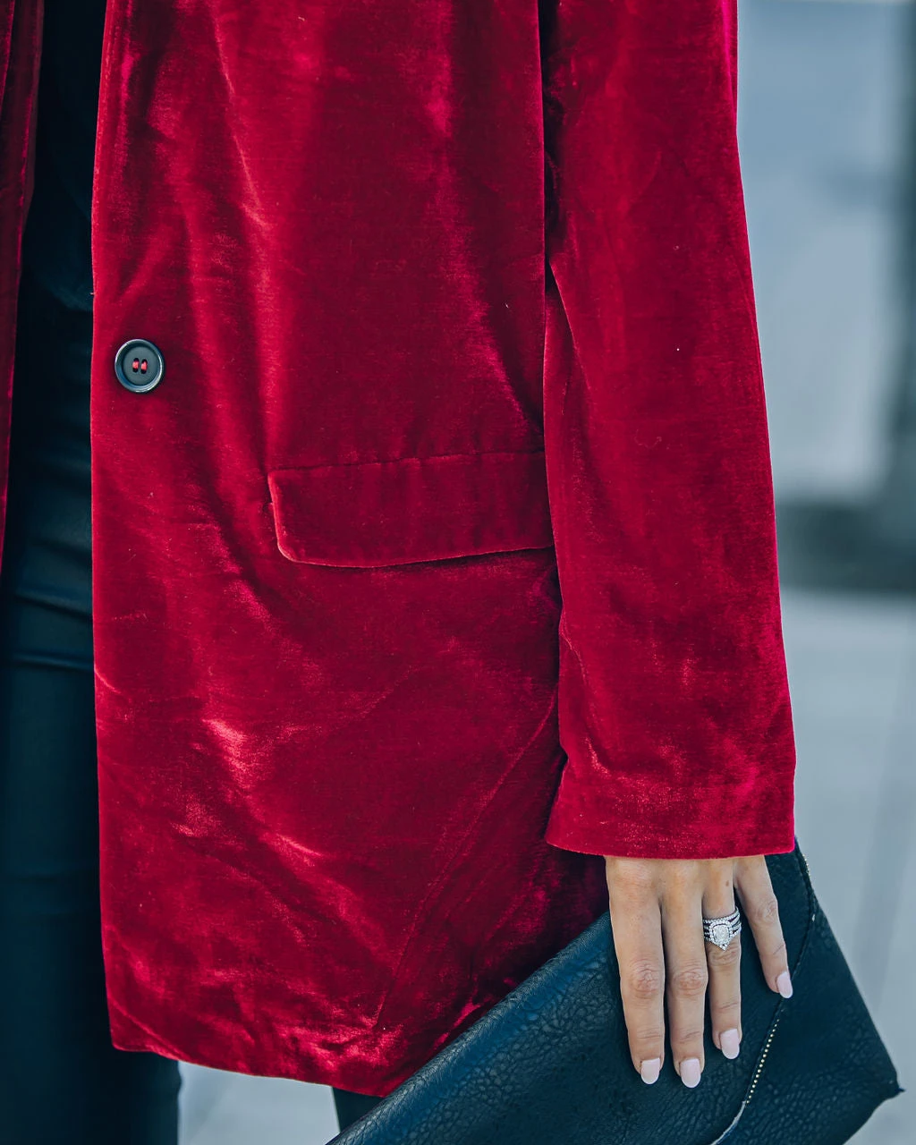 ENDL-001 Chicest Pocketed Velvet Blazer - Wine - FINAL SALE - Image 4