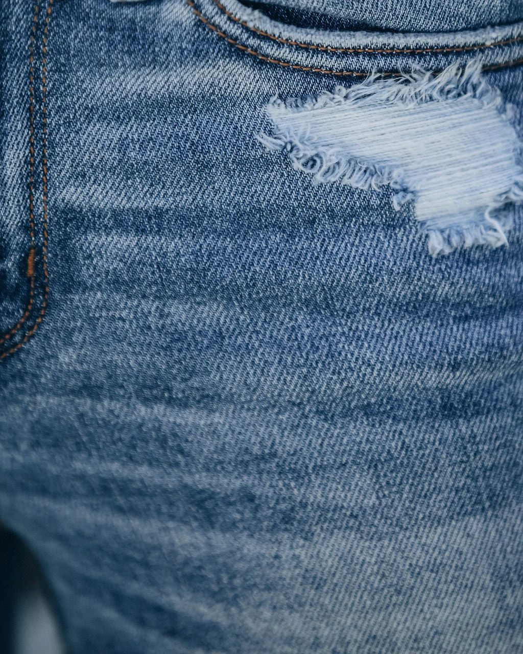 VERV-001 Tanner High Rise Distressed Skinny - FINAL SALE - Image 4