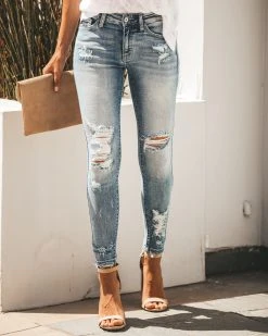 KANC-001 Carly Distressed Skinny - FINAL SALE