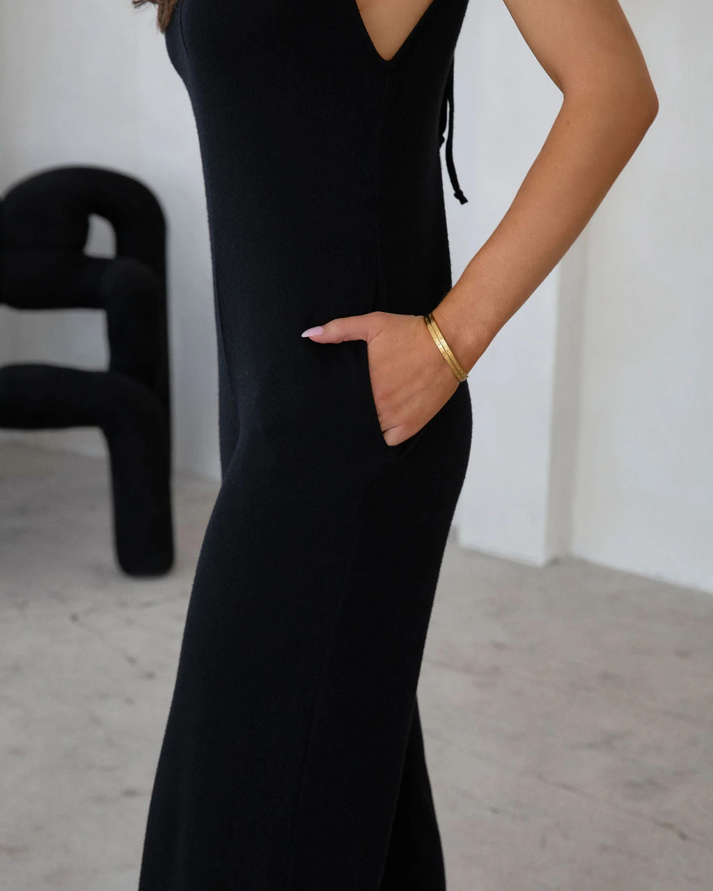 CHRY-001 Mallory Knit Pocketed Relaxed Jumpsuit - Black - FINAL SALE - Image 4
