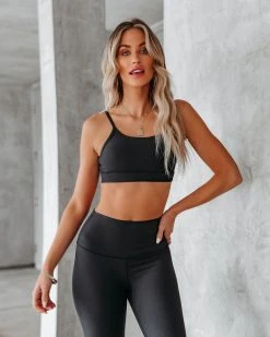 ALL-001 Equipped Ribbed Sports Bra - Black - FINAL SALE