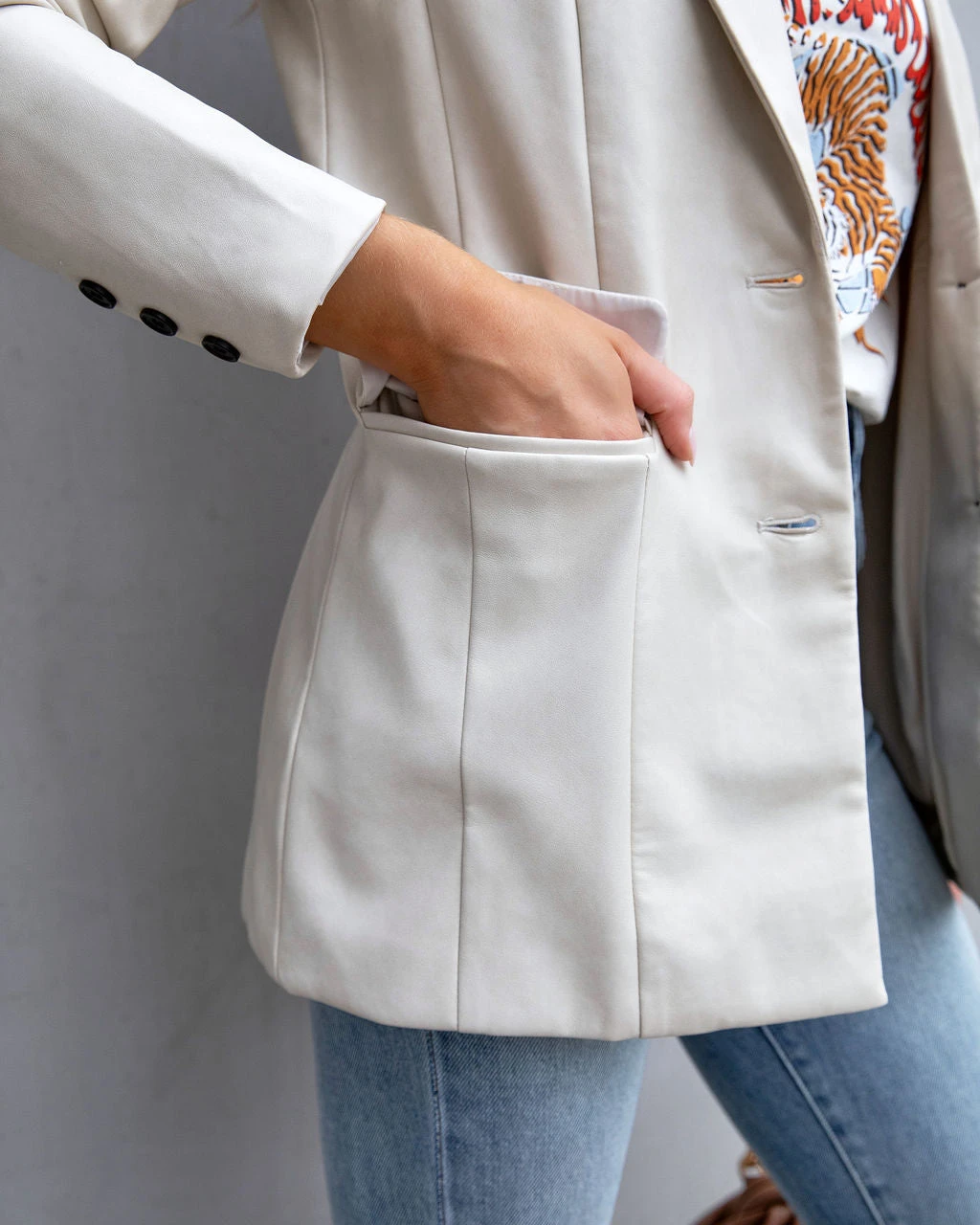 BAGA-001 Fashion Affairs Faux Leather Blazer - Bone - FINAL SALE - Image 4