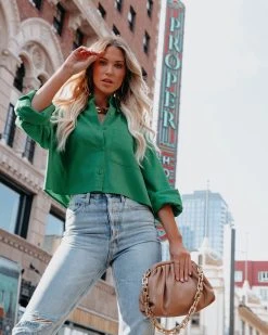 ENTR-001 Viana Linen Blend Button Down Crop Top - Green - FINAL SALE